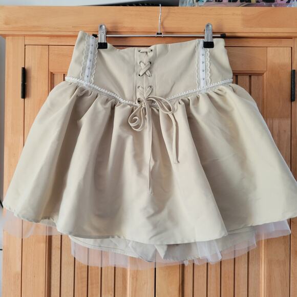 Cider Curve & Plus Lace Trim Ruffle Skorts 2XL Khaki | Drawstring Waist - Picture 1 of 10
